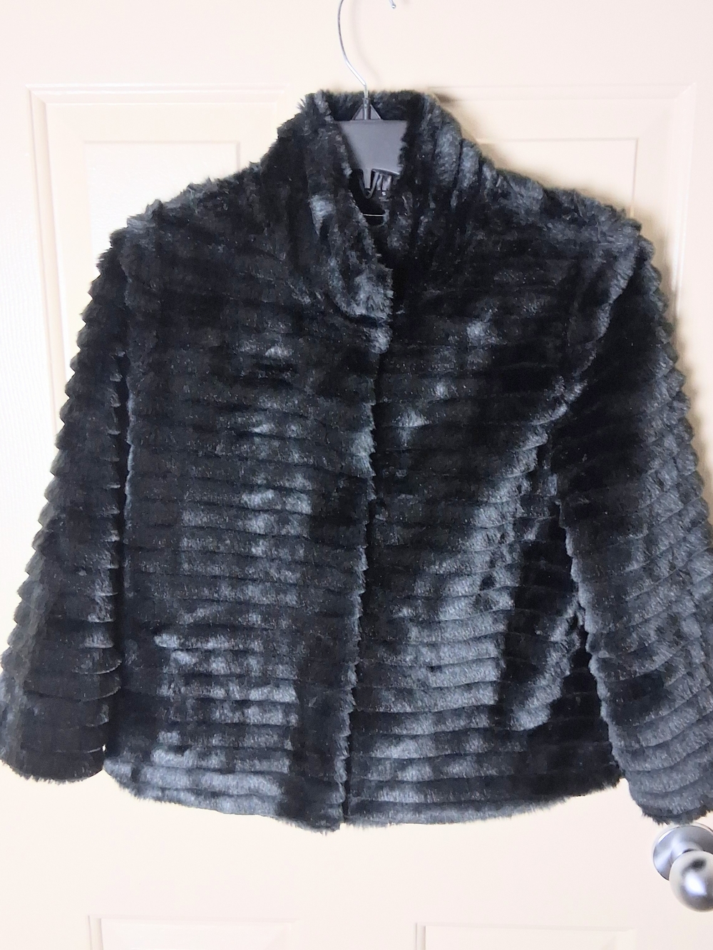 Express Women Black Soft Faux Fur Coat Jacket Size Small